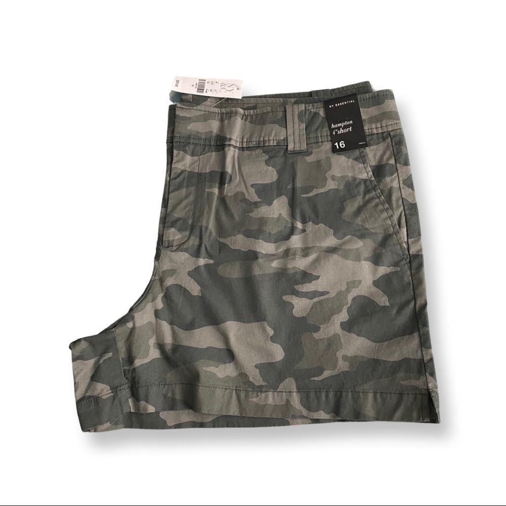 Hampton 4 inch Short